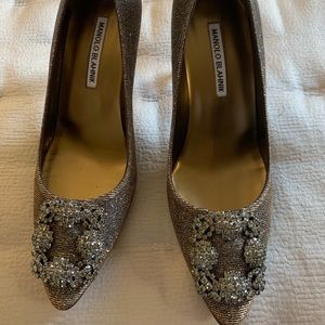 New Silver Manolo blahnik pumps